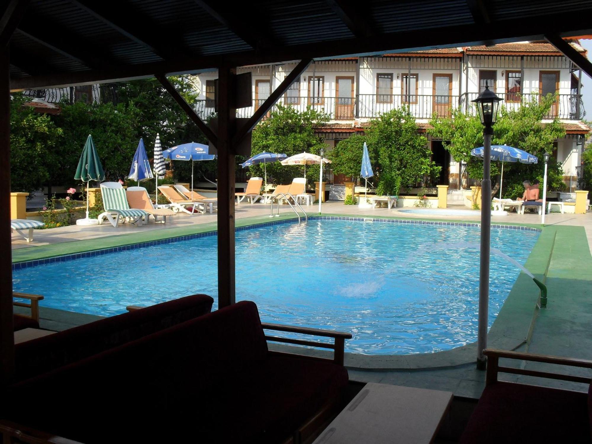 Villa Ozalp Apartments Dalyan Exterior photo