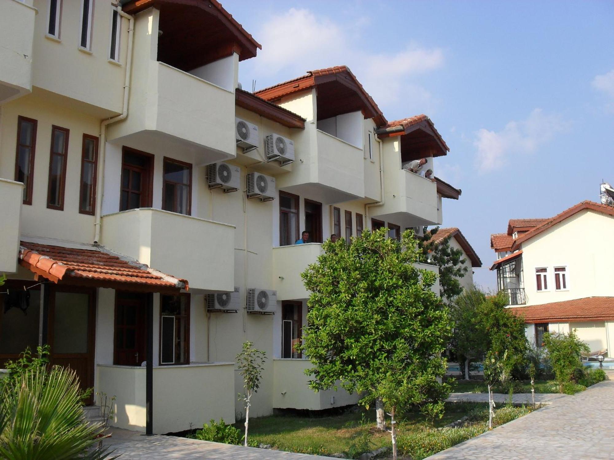 Villa Ozalp Apartments Dalyan Exterior photo