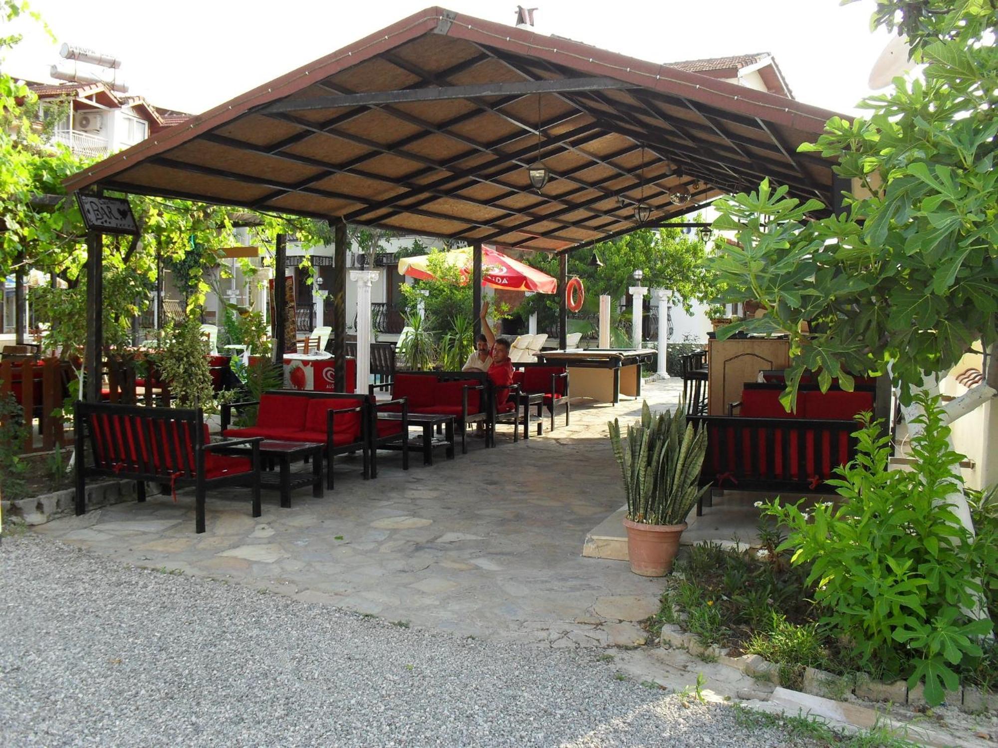 Villa Ozalp Apartments Dalyan Exterior photo
