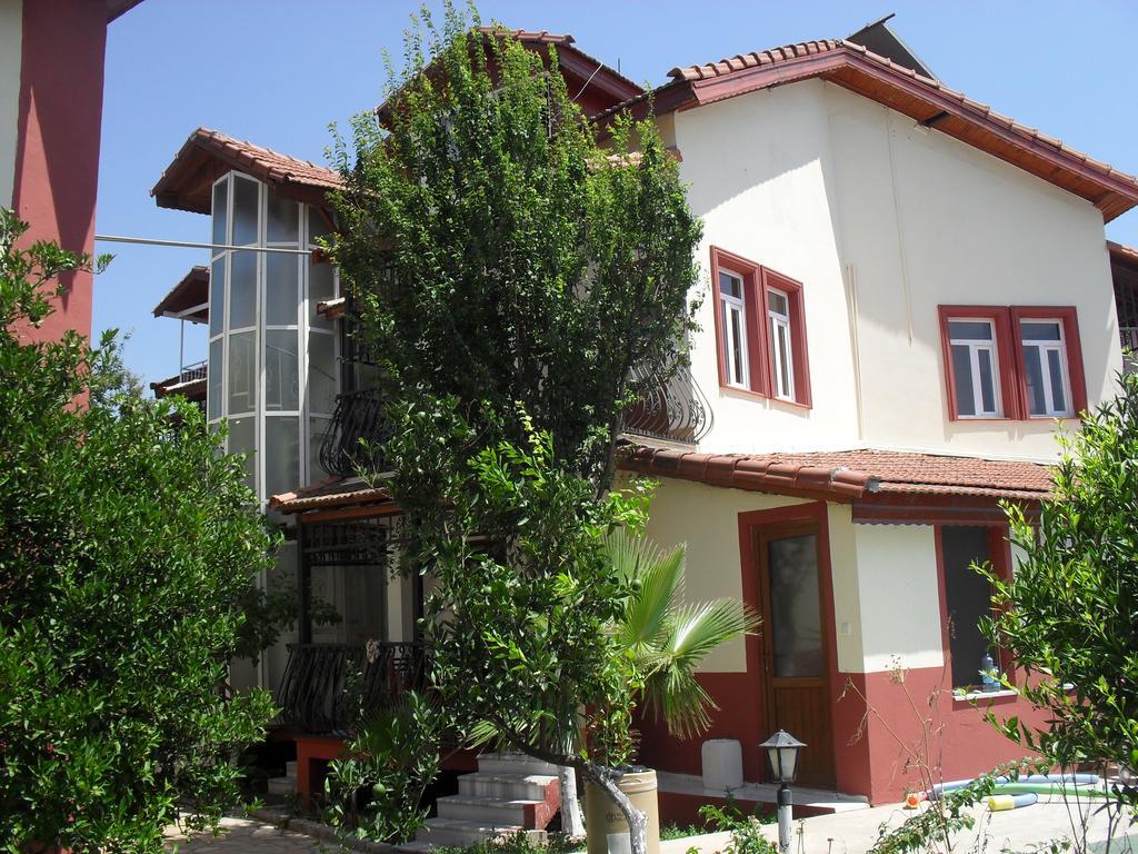 Villa Ozalp Apartments Dalyan Exterior photo